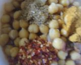 A picture of step 4 of White chana chaat.