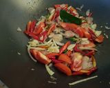 Foto langkah ke 3 dari resep Oseng Cumi Saus Tiram #4.