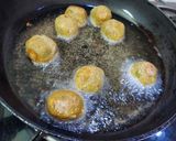 A picture of step 2 of Raw Banana Kofta Curry.