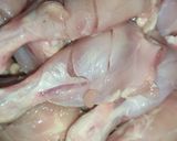 A picture of step 1 of Chicken Drumsticks 😋🍗🍗.