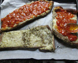 Foto del paso 2 de la receta: Matambre tiernizado a la pizza con patatas, ajos y pimientos fritos