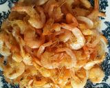 Foto langkah ke 3 dari resep Cah udang kangkung.