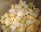 Karalábé krémleves recept fázis 3 fotója