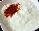 A picture of step 6 of Jain Punjabi Chole Paratha with Dahi Tikhari.