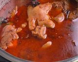 A picture of step 6 of Sichuan Style Spicy Braised Pig Trotters 川辣味酱猪手.