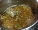 A picture of step 3 of Fenugreek Seeds 5 min detox drink.