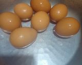 Foto langkah ke 1 dari resep Telur Balado.