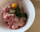 Foto del paso 3 de la receta: Hamburguesas de pollo al Jerez