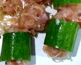 รูปขั้นตอนการทำที่ 4 ของ แกงจืดแตงกวายัดไส้ไก่สับ