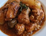 Foto del paso 8 de la receta Cazuela de costillas, butifarras, champiñones y patatas