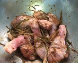 A picture of step 3 of Fried chicken with lemon grass crisps by Marion’s kitchen.
