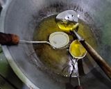 Foto langkah ke 9 dari resep Martabak Shanghai.
