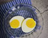 Gambar langkah 3 resipi Petua rebus telur masak sekata.