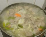 Foto langkah ke 3 dari resep Sop sayur & bakso ala anik.