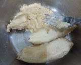 Foto langkah ke 1 dari resep Banana Muffin.