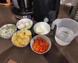 Foto del paso 1 de la receta: Crema San Germán con picatostes en Mambo