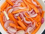 Món ăn vặt tốt cho sức khoẻ: cà rốt tươi và cà rốt chua ngọt bước làm 4 hình