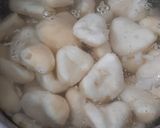 A picture of step 1 of Stir fry Water Chestnut.