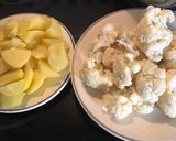 Foto del paso 1 de la receta: Patatas con coliflor a lo pobre