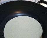 A picture of step 8 of Flat bread with carrot egg sauce.