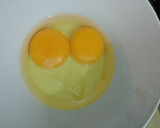 Foto del paso 3 de la receta: Tortilla de champiñones y cebolla