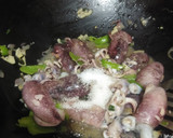 Foto langkah ke 2 dari resep Cumi /Sotong Hitam Pedas.