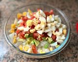 Foto del paso 2 de la receta: Ensalada de alubias 🫘 🍅 🥒 🥑 🥗