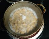 A picture of step 1 of Soya chunks kebabs😍.