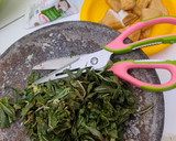 Foto langkah ke 2 dari resep Bobor daun singkong tahu cue.