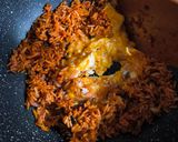 Gambar langkah 5 resipi NasGor Cendawan & Telur.