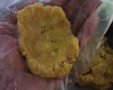 Foto langkah ke 3 dari resep Pisang Crispy Isi Coklat.