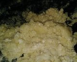 A picture of step 8 of Chicken half moons pie.