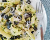 Foto del paso 6 de la receta: Pasta con crema de aguacate y aceite de albahaca