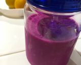 Foto langkah ke 3 dari resep Easy SmoothiesRecook Frielingga ❤️.