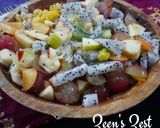A picture of step 4 of Monsoon Fruit Cocktail Salad.