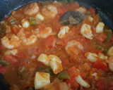 Foto del paso 1 de la receta: Judía blanca con sepia colas de gamba y acelga
