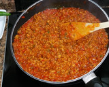 Foto del paso 4 de la receta: Empanada de carne (con tomate, pimiento y cebolla)