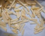 மினி பீட்சா உடன் உருளைக்கிழங்கு சிப்ஸ் (Mini pizza with urulaikilanku chips recipe in tamil) ரெசிபி ஸ்டேப் 5 புகைப்படம்