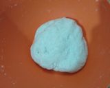 A picture of step 3 of Coconut Mitai.
