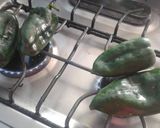 A picture of step 1 of Chiles Rellenos *Traditional Dish for the Patriotic Month* 😋.