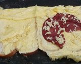 Foto langkah ke 4 dari resep Simple Breakfast Toast.