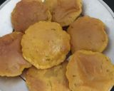 A picture of step 5 of Raw Banana poori.