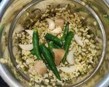 A picture of step 2 of Protein rich chilla.
