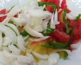 Foto del paso 1 de la receta Tortilla de pimientos y cebolla