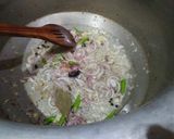 A picture of step 6 of Kabuli/afghani Pulao😋💛🍲.