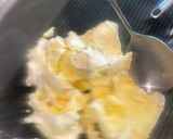 A picture of step 2 of Home Made Clotted cream - WOW your worth it :P.