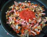 Foto del paso 2 de la receta: Polenta con salsa de pimientos y champiñones con lardons