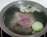 Hình bước làm 2 của món Chân giò quay kiểu Đức