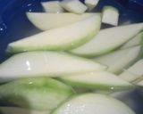Foto langkah ke 1 dari resep Asinan Mangga Muda.