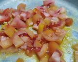 Foto langkah ke 1 dari resep Tomato Scramble Egg.